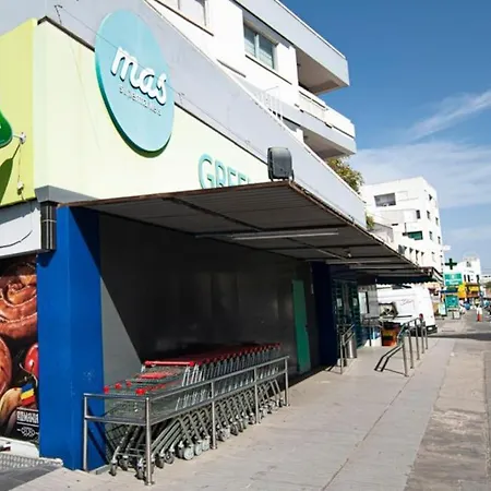 Glabur - The Amazing 1 Bdr - Executive Center Free Parking & Wifi Apartment Nicosia