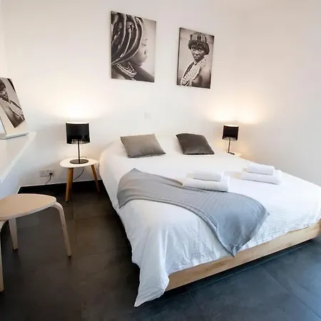 Apartment Glabur - The Amazing 1 Bdr - Executive Center Free Parking & Wifi *