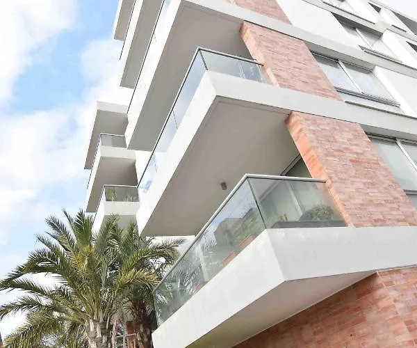 Glabur - The Amazing 1 Bdr - Executive Center Free Parking & Wifi